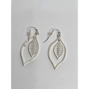 Leaf Dangle Earrings Silver Tone Openwork Lightweight Fashion Jewelry